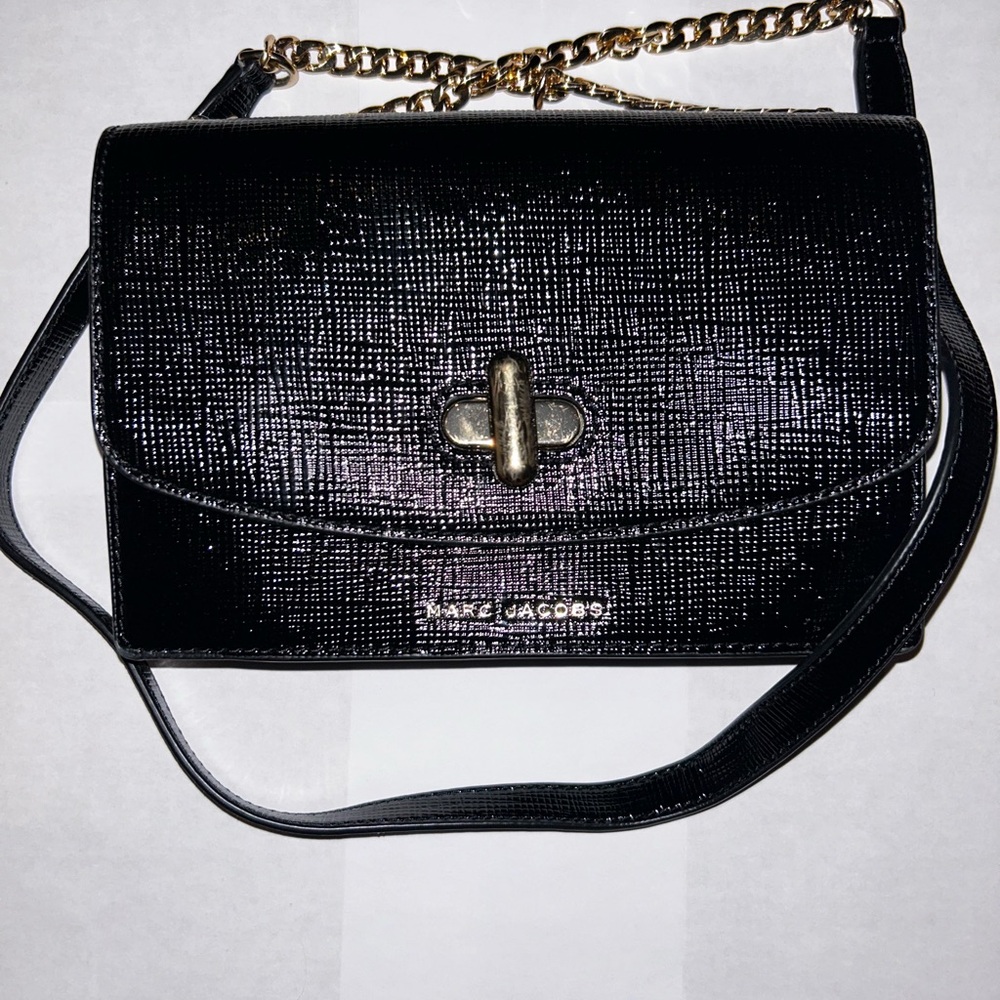 Marc Jacobs Patent Leather Crossbody Bag.